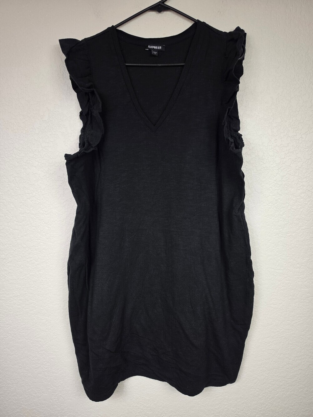 Express Black Ruffled Sleeve V-Neck Dress XL